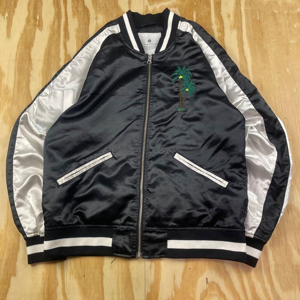 Hawaiian Islands Sukajan Satin Bomber Jacket – Black/White – Men’s L
